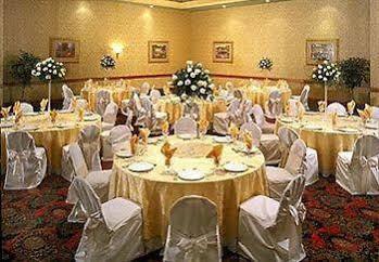 Radisson Hotel 3*